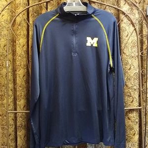 🎀💰 2/$30 Colosseum Michigan Wolverines Quarter Zip